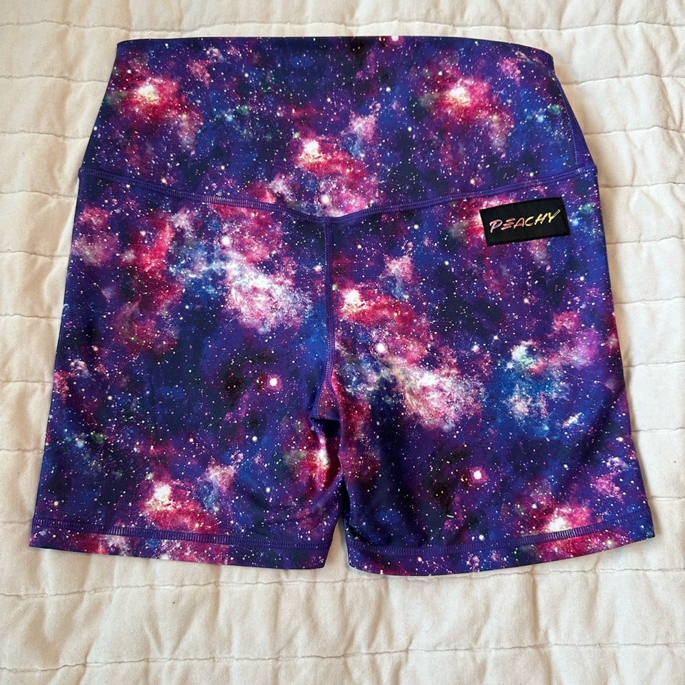 Peachy Athletic Halycon shorts, pink/purple